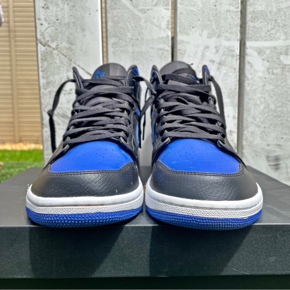 Men’s Air Jordan 1 Mid Hyper Royal Size 12 554724-068 - Picture 6 of 7